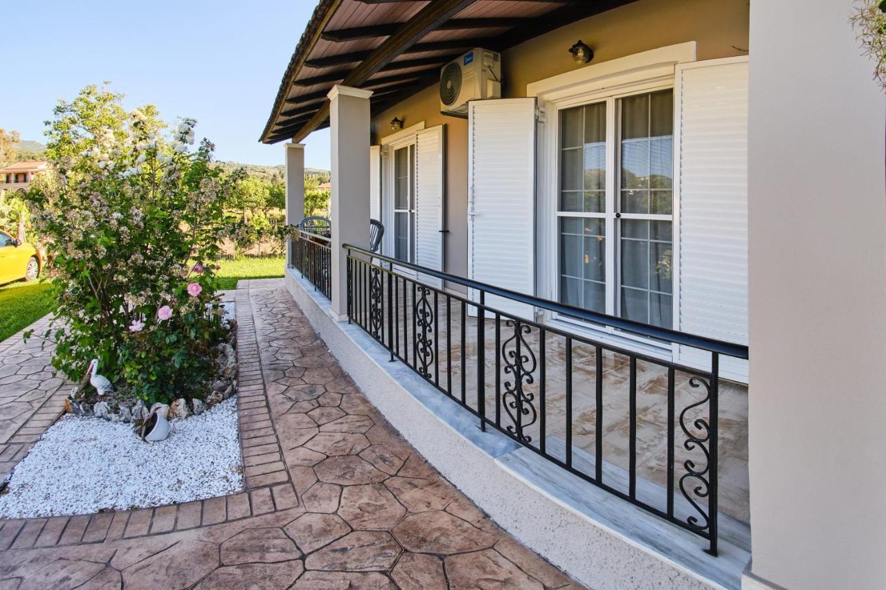 Villa Doreta Roda  Exterior photo